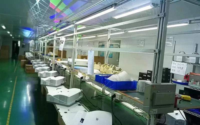 Guangzhou Panyu District Donghuan Yingfu Animation Product Design Center