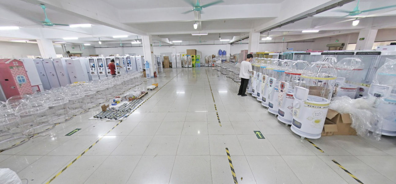 Guangzhou Panyu District Donghuan Yingfu Animation Product Design Center